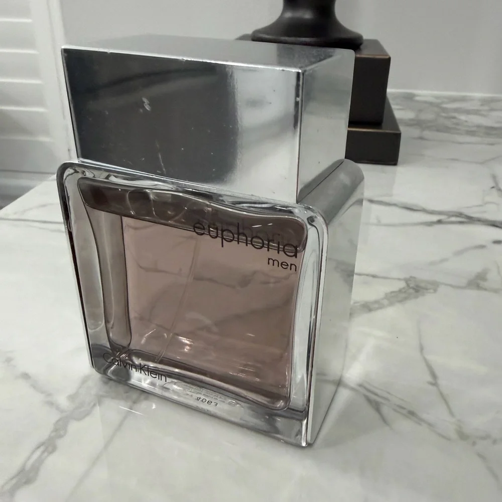 Calvin Klein Euphoria Men Fragrance - Picture 7 of 12